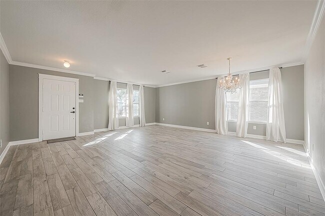 Building Photo - 13443 Blue Swallow Dr