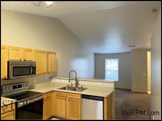 Foto del edificio - 2788 Hillstone St