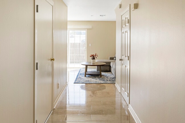 Entry from door - 3426 Bellevue Ave