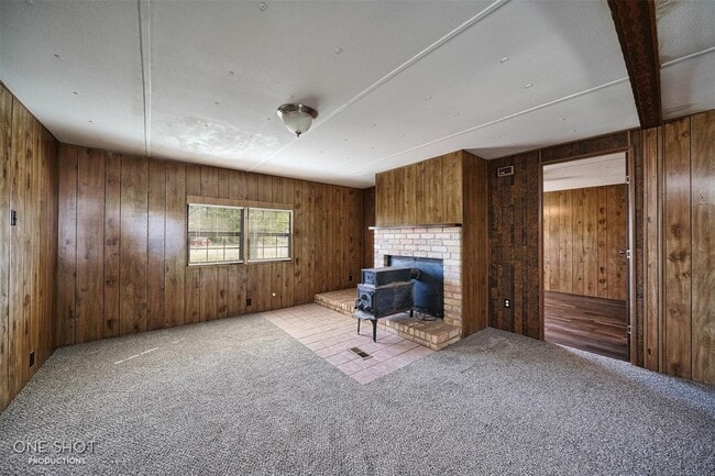 Building Photo - 156 Mulberry Rd