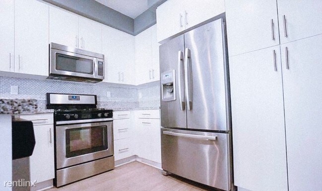 Foto del edificio - 2 br, 2.5 bath Townhome - 551 Calle Cielo