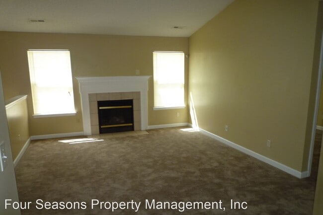 Building Photo - 3 br, 2 bath House - 4421 Looking Glass Lane