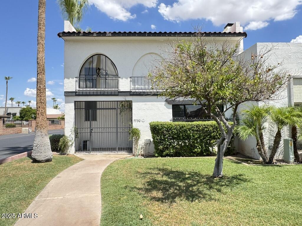 Primary Photo - 7730 E Minnezona Ave