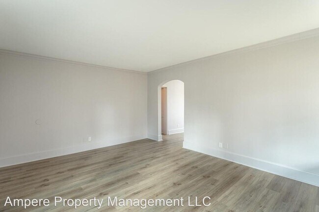 Foto del edificio - 3 br, 1 bath House - 5211 Sunbeam Ave