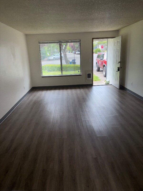 Foto del edificio - 2716 NW Norwood St