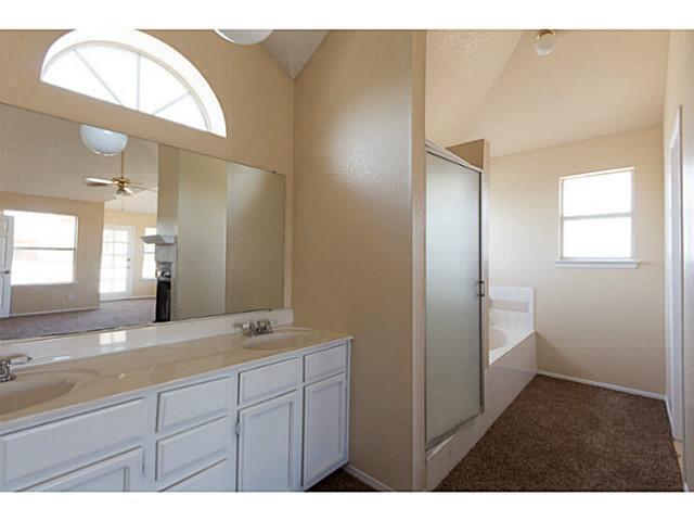 Building Photo - Home For Rent - Gorgeous 2 story home in H...