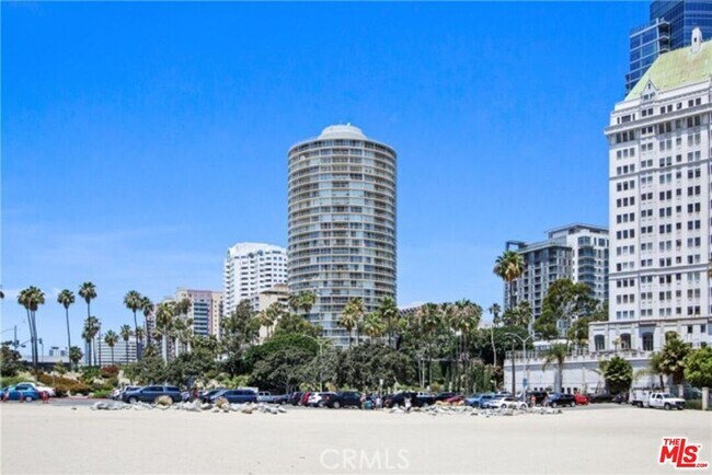 Foto del edificio - 700 E Ocean Blvd