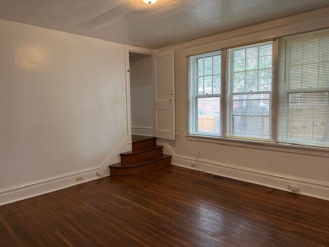 Building Photo - 2547 N 4th St