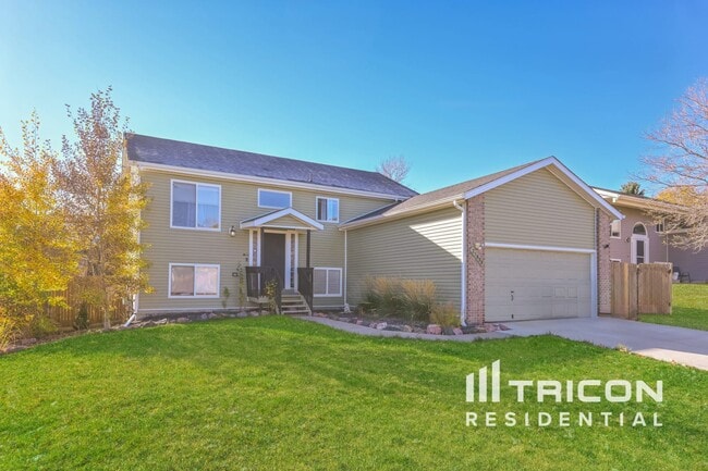 Building Photo - 21898 E Alamo Ln