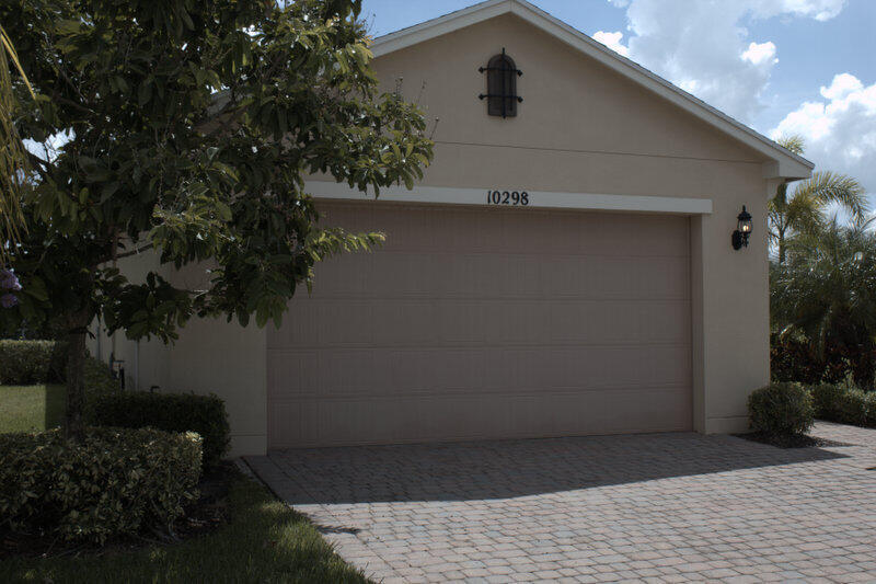 Foto principal - 10298 SW Silverberry Ct