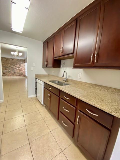 Building Photo - 2101 Fountain View Dr