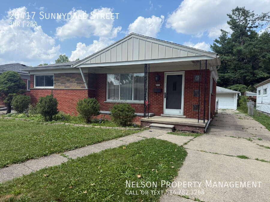 Foto principal - 20417 Sunnydale St