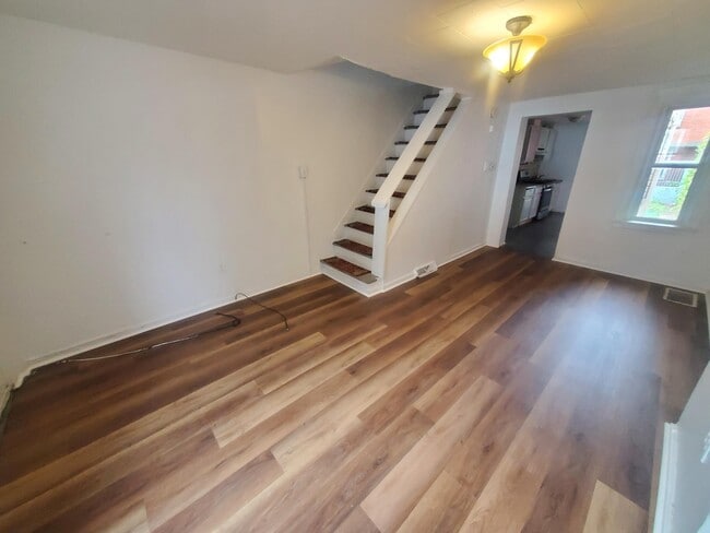 Foto del edificio - 404 S 9th St