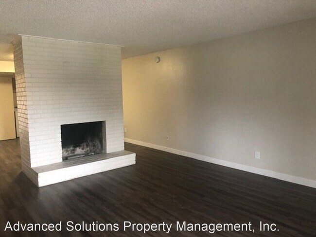 Building Photo - 2601 Carmichael Way