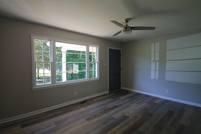 Foto del edificio - Exclusively offered by MUSE REALTY, LLC