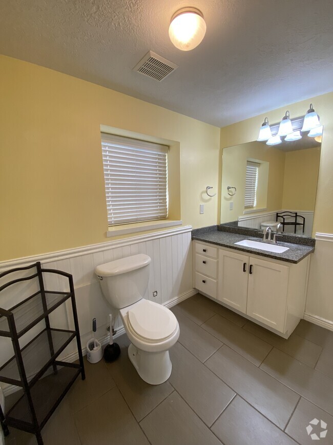 Bridger Apartments for Rent with Hardwood Floors Logan, UT 1