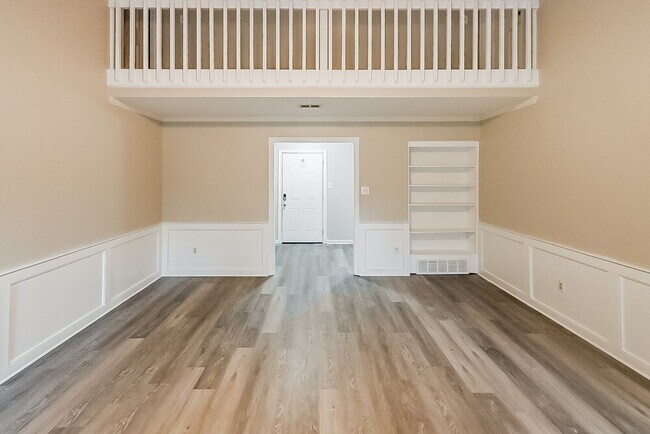Building Photo - 8431 Timber Creek Dr