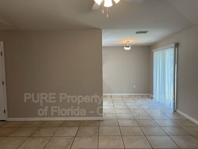 Foto del edificio - 1796 SW 107th Ln