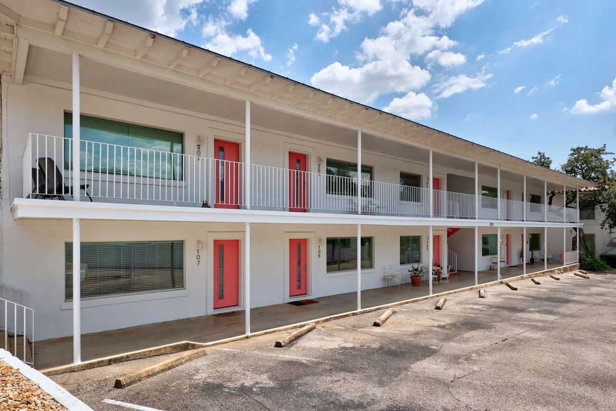 Building Photo - 1200 Enfield Rd
