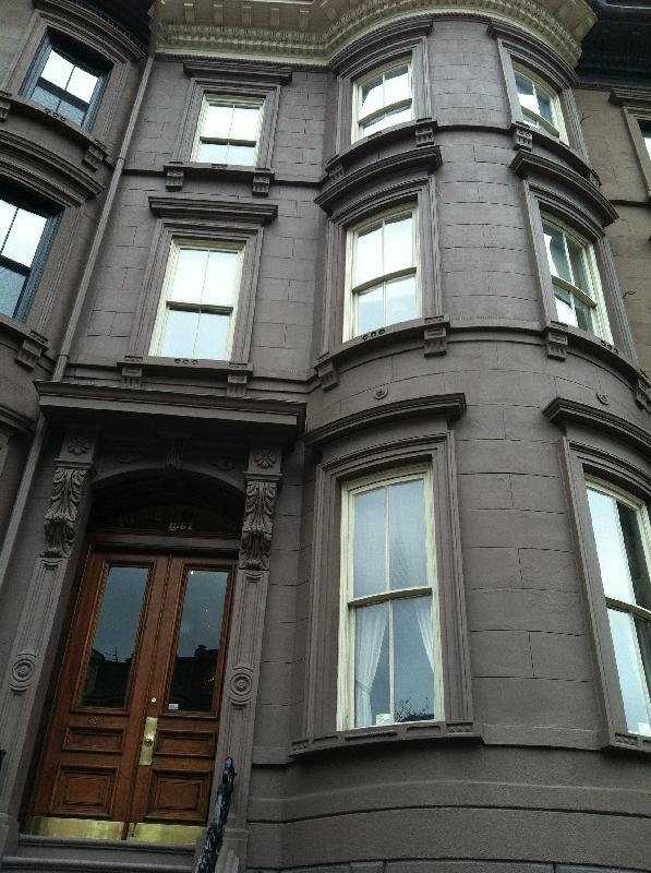 Foto del edificio - 533 Columbus Ave