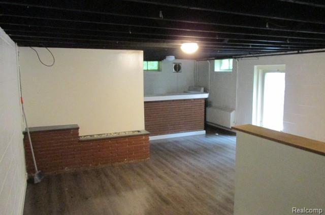 Foto del edificio - 445 W Breckenridge St