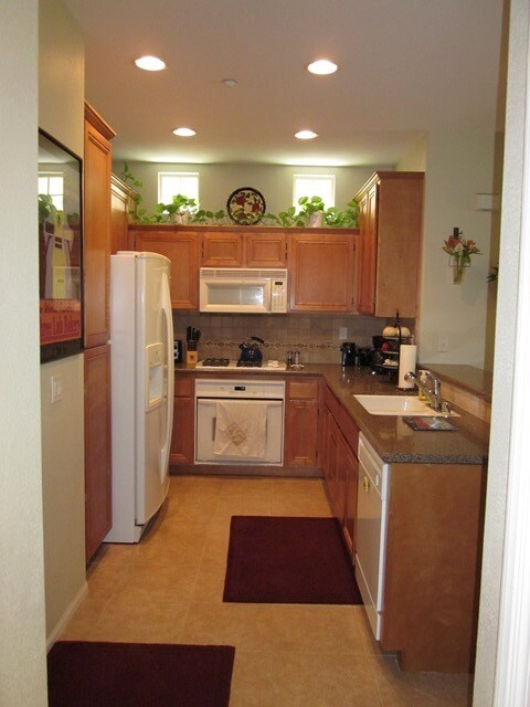 Foto del edificio - Beautiful  Escala Townhome  in Resort Styl...
