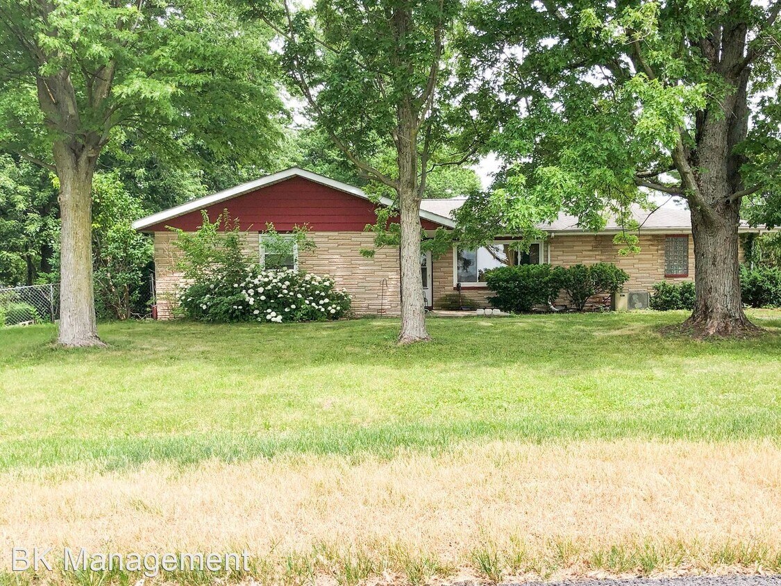 Primary Photo - 3 br, 1 bath House - 2061 Klondike Rd