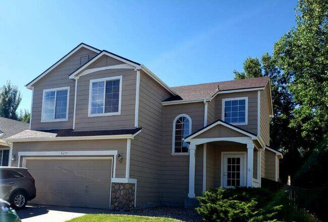 Foto del edificio - 9635 Queenscliffe Dr
