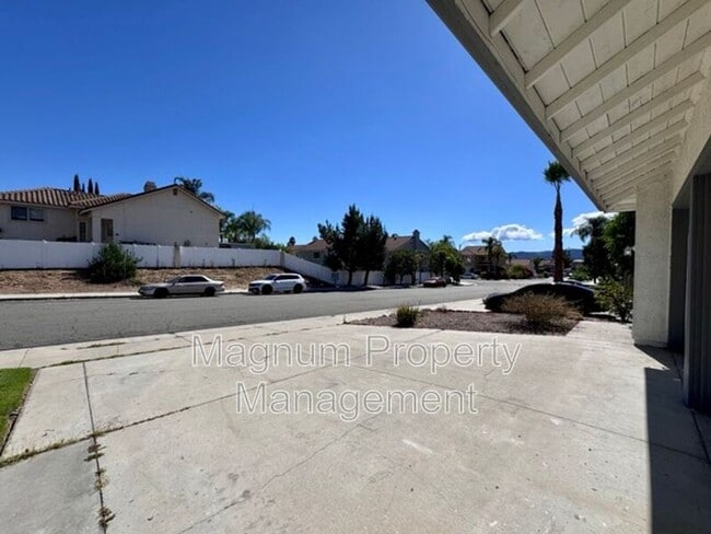 Building Photo - 39961 Temecky Way