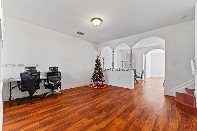 Foto del edificio - 836 SW 154th Path