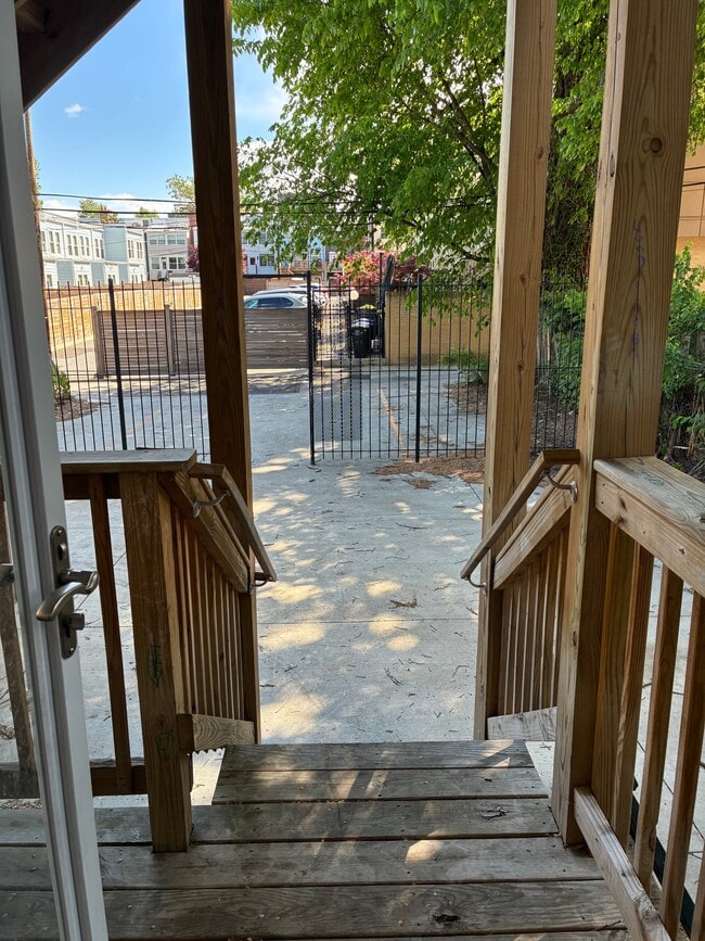 Photo - 1709 E St NE Apartment