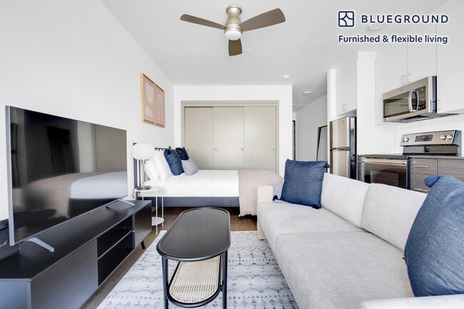 Building Photo - 3000 S Alaska St