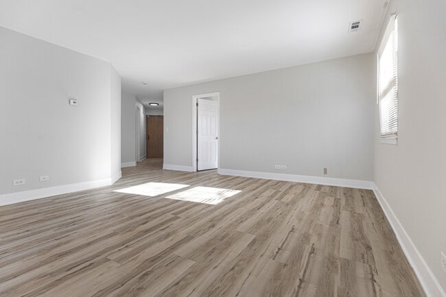 Building Photo - 59 Gant Cir