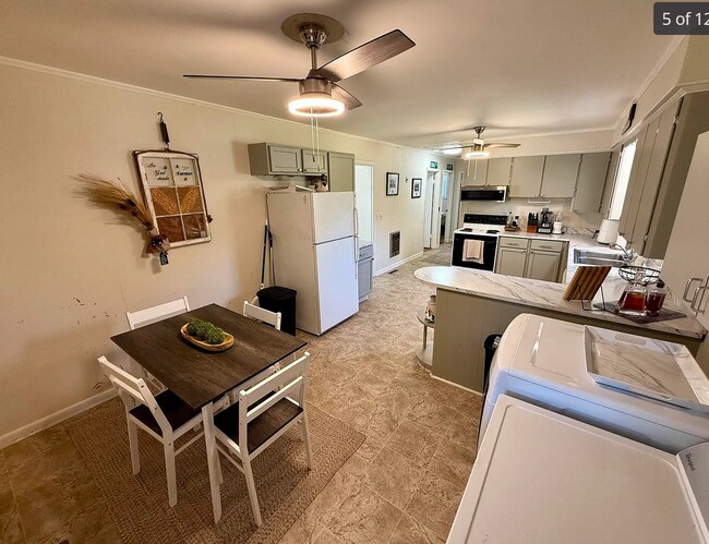 Foto del edificio - 1306 Peggy Ann Dr