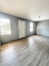 Building Photo - 6601 Avenue T