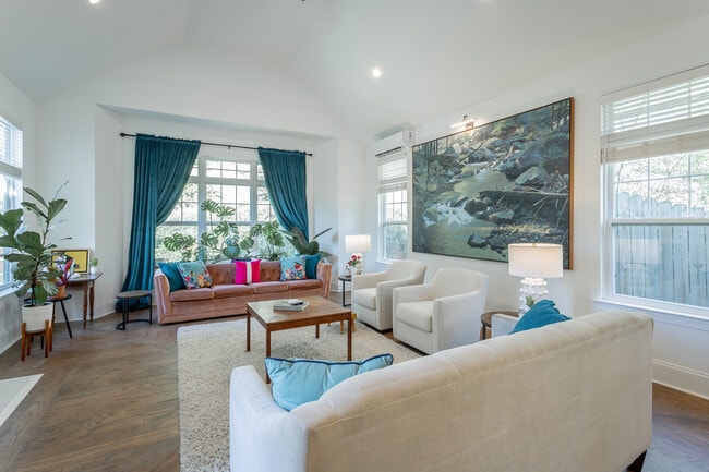 Foto del edificio - 515 Druid Ln