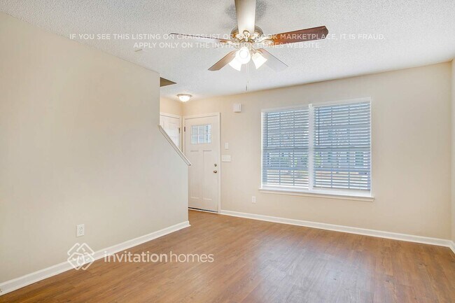 Foto del edificio - 263 Coral Cir