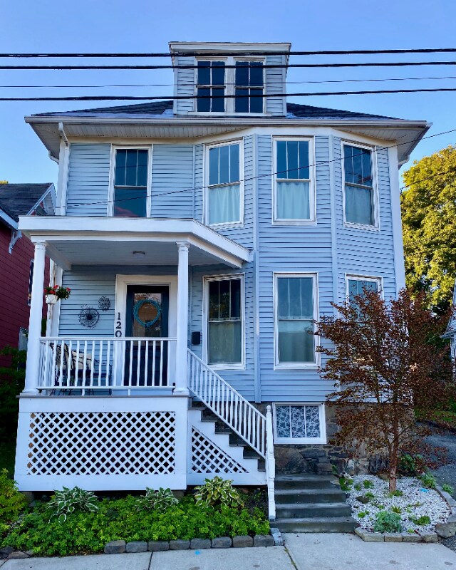 120 Revere St Unit 1, Portland, ME 04103 Room for Rent in Portland