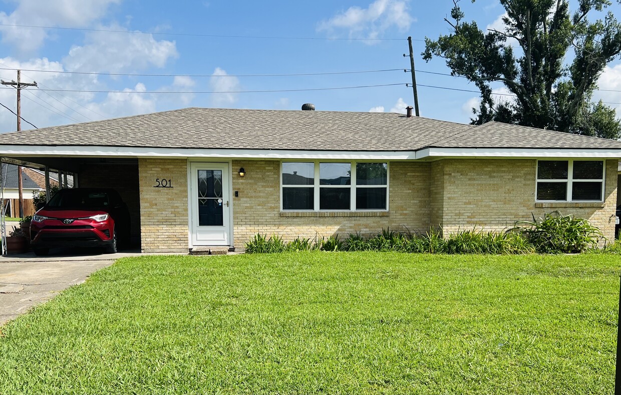 Main House - 501 Highland Dr