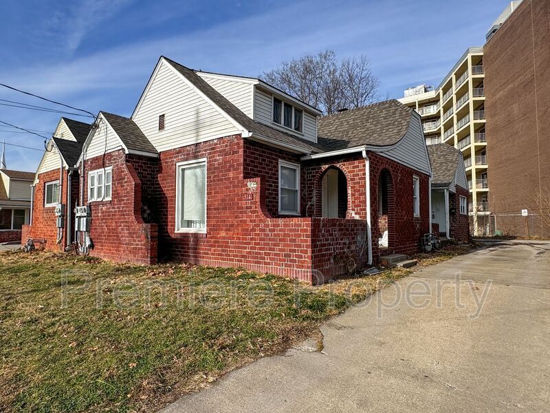 514 W Walnut St Unit A, Independence, MO 64050 Condo for Rent in