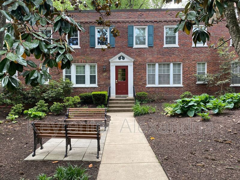 Foto principal - 1810 Key Blvd