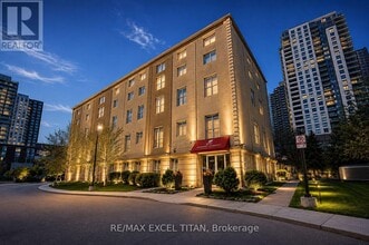 Building Photo - 1401 Dupont St