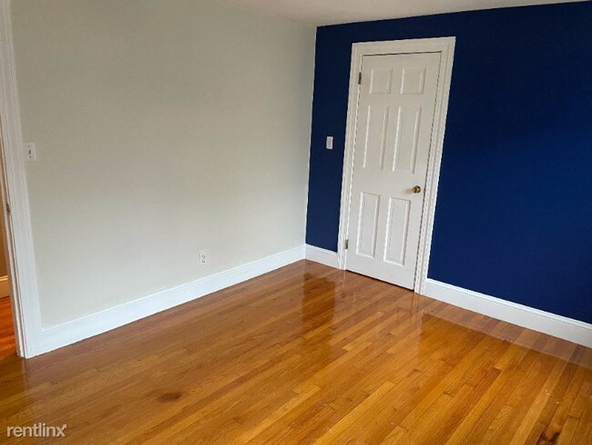 Building Photo - 3 br, 2 bath House - 203 Cambridge St