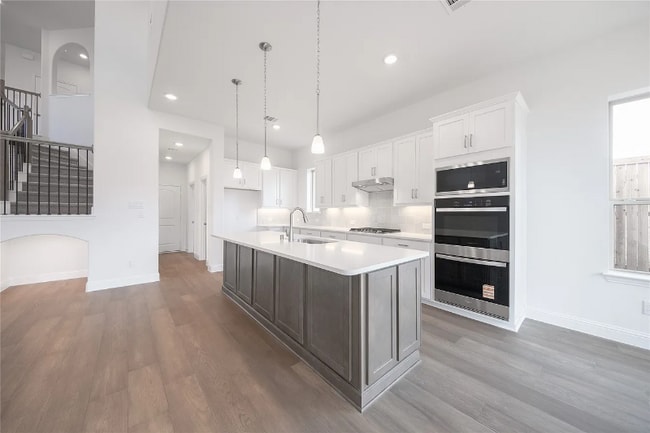 Photo - 2420 Bernham Dr House