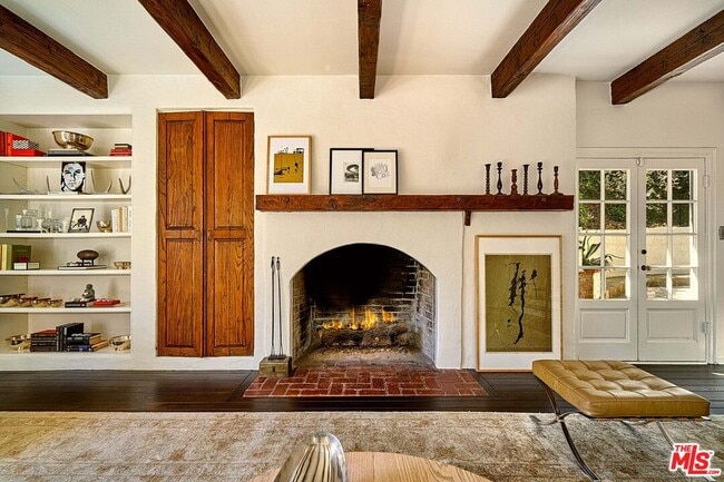 Building Photo - 2097 Outpost Dr