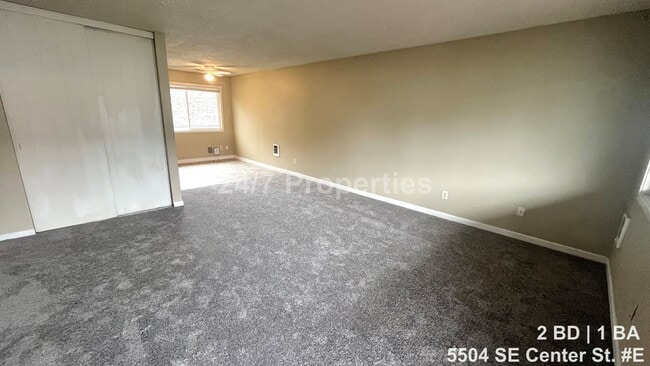 Foto del edificio - Upper-Level 2 BD | 1 BA Home - FoPo