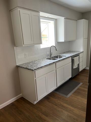 Building Photo - 7804 Pebblebrook Dr