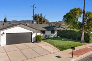 Foto del edificio - 2058 Malcolm St