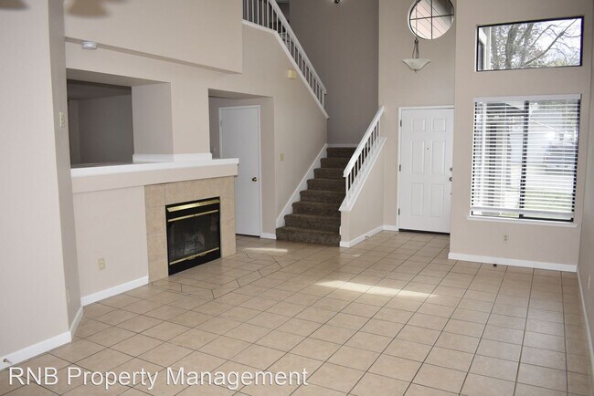 Building Photo - 3 br, 2 bath House - 3145 Greycrest Court