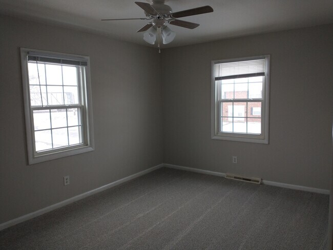 Master Bedroom - 105 Blair Dr